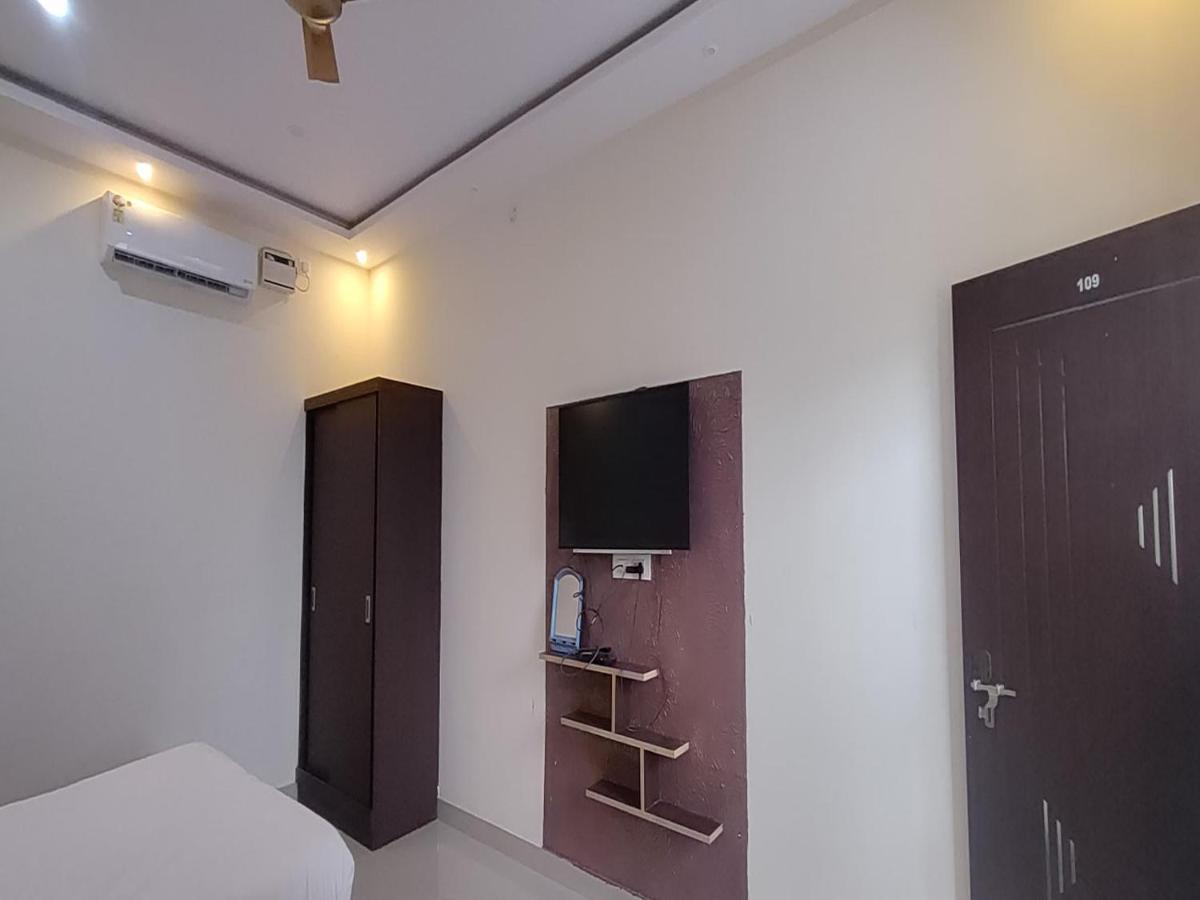 STAYMAKER MG Residency Chikmagalūr Exterior foto